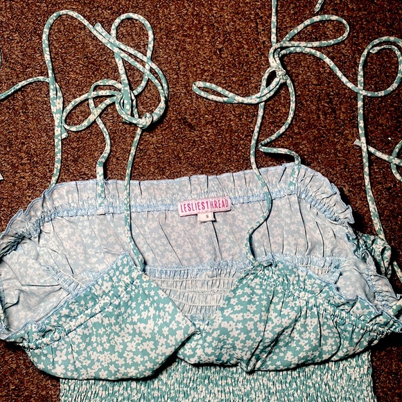 Blue and white floral patterned bodycon mini dress - Picture 5 of 6